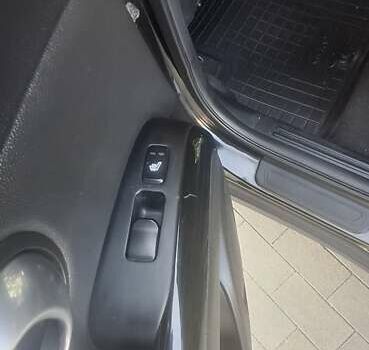 Черный Киа Soul, объемом двигателя 2 л и пробегом 199 тыс. км за 9600 $, фото 11 на Automoto.ua