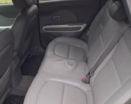 Черный Киа Soul, объемом двигателя 0 л и пробегом 125 тыс. км за 10400 $, фото 4 на Automoto.ua