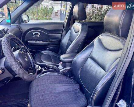 Черный Киа Soul, объемом двигателя 2 л и пробегом 190 тыс. км за 9700 $, фото 42 на Automoto.ua