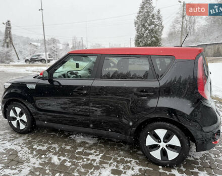 Чорний Кіа Soul, об'ємом двигуна 0 л та пробігом 159 тис. км за 8300 $, фото 5 на Automoto.ua