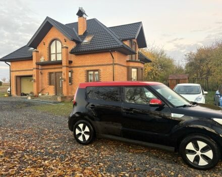 Черный Киа Soul, объемом двигателя 0 л и пробегом 134 тыс. км за 5600 $, фото 3 на Automoto.ua