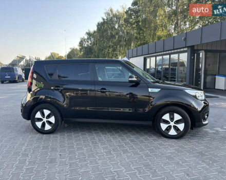 Черный Киа Soul, объемом двигателя 0 л и пробегом 70 тыс. км за 7550 $, фото 4 на Automoto.ua