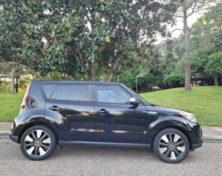 Чорний Кіа Soul, об'ємом двигуна 2 л та пробігом 110 тис. км за 7500 $, фото 5 на Automoto.ua