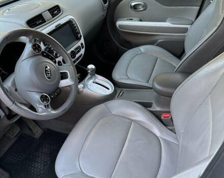Черный Киа Soul, объемом двигателя 0 л и пробегом 165 тыс. км за 6700 $, фото 8 на Automoto.ua