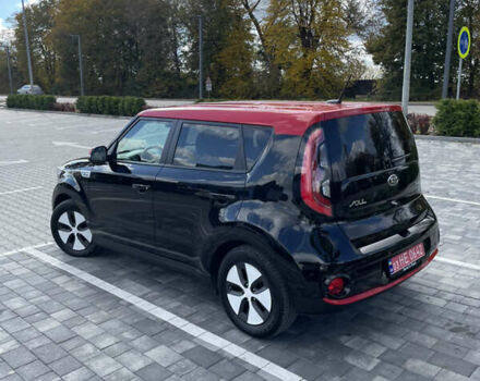 Черный Киа Soul, объемом двигателя 0 л и пробегом 125 тыс. км за 10900 $, фото 2 на Automoto.ua