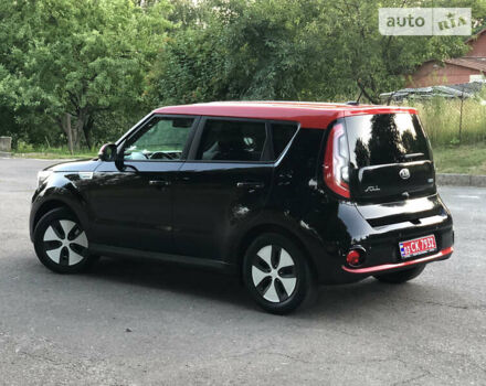 Чорний Кіа Soul, об'ємом двигуна 0 л та пробігом 98 тис. км за 11700 $, фото 7 на Automoto.ua