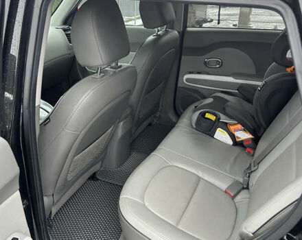 Черный Киа Soul, объемом двигателя 0 л и пробегом 182 тыс. км за 8500 $, фото 8 на Automoto.ua