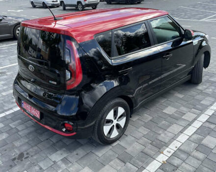 Черный Киа Soul, объемом двигателя 0 л и пробегом 125 тыс. км за 10900 $, фото 3 на Automoto.ua