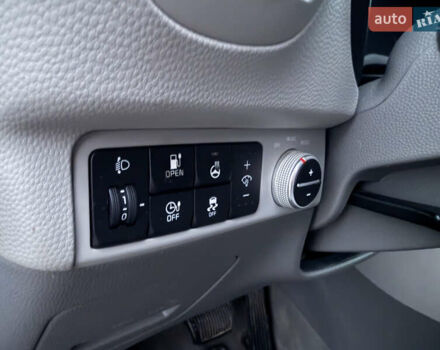 Черный Киа Soul, объемом двигателя 0 л и пробегом 98 тыс. км за 7000 $, фото 24 на Automoto.ua