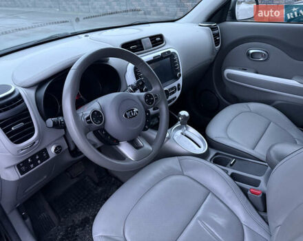 Черный Киа Soul, объемом двигателя 0 л и пробегом 98 тыс. км за 7000 $, фото 20 на Automoto.ua