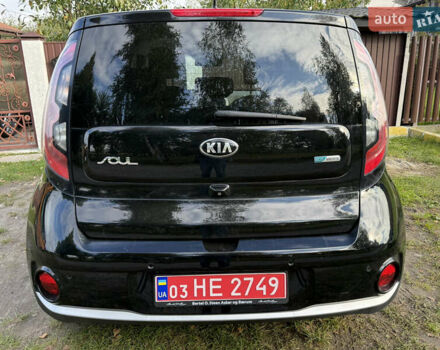 Чорний Кіа Soul, об'ємом двигуна 0 л та пробігом 37 тис. км за 6799 $, фото 24 на Automoto.ua