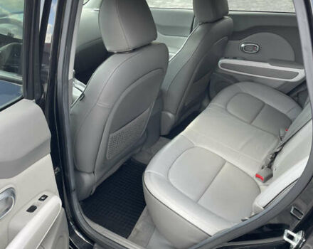 Черный Киа Soul, объемом двигателя 0 л и пробегом 125 тыс. км за 10900 $, фото 10 на Automoto.ua