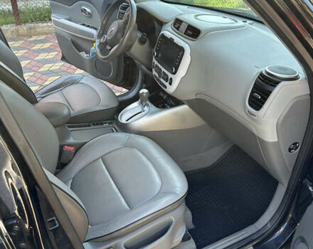 Черный Киа Soul, объемом двигателя 0 л и пробегом 165 тыс. км за 6700 $, фото 9 на Automoto.ua