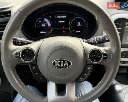 Чорний Кіа Soul, об'ємом двигуна 0 л та пробігом 37 тис. км за 6799 $, фото 37 на Automoto.ua