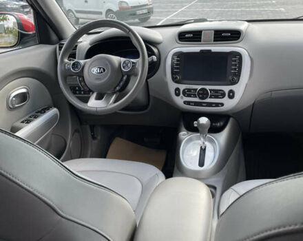 Черный Киа Soul, объемом двигателя 0 л и пробегом 125 тыс. км за 10900 $, фото 8 на Automoto.ua