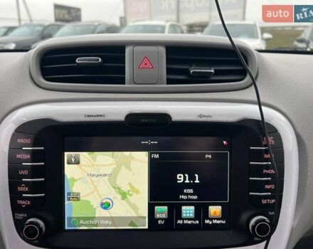 Черный Киа Soul, объемом двигателя 0 л и пробегом 100 тыс. км за 9790 $, фото 27 на Automoto.ua