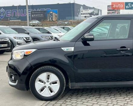 Черный Киа Soul, объемом двигателя 0 л и пробегом 100 тыс. км за 9790 $, фото 3 на Automoto.ua