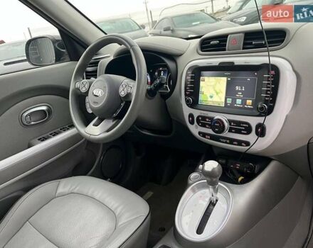 Черный Киа Soul, объемом двигателя 0 л и пробегом 100 тыс. км за 9790 $, фото 40 на Automoto.ua