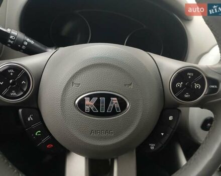 Чорний Кіа Soul, об'ємом двигуна 0 л та пробігом 104 тис. км за 9900 $, фото 10 на Automoto.ua