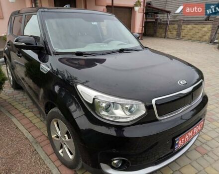 Чорний Кіа Soul, об'ємом двигуна 0 л та пробігом 167 тис. км за 5250 $, фото 5 на Automoto.ua