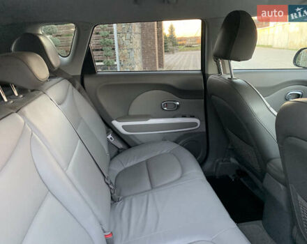 Черный Киа Soul, объемом двигателя 0 л и пробегом 169 тыс. км за 7500 $, фото 23 на Automoto.ua