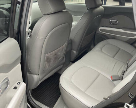 Чорний Кіа Soul, об'ємом двигуна 0 л та пробігом 118 тис. км за 7699 $, фото 2 на Automoto.ua