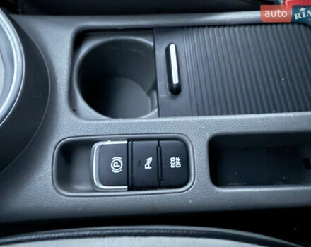 Черный Киа Soul, объемом двигателя 0 л и пробегом 98 тыс. км за 7000 $, фото 31 на Automoto.ua