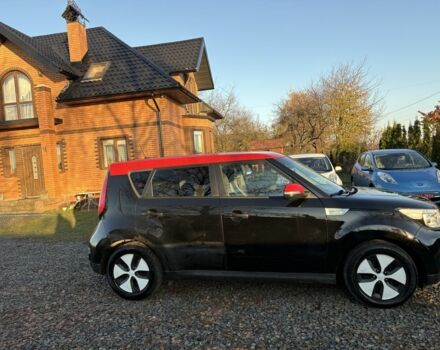 Черный Киа Soul, объемом двигателя 0 л и пробегом 134 тыс. км за 5600 $, фото 1 на Automoto.ua