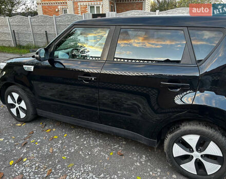 Черный Киа Soul, объемом двигателя 0 л и пробегом 97 тыс. км за 5400 $, фото 2 на Automoto.ua