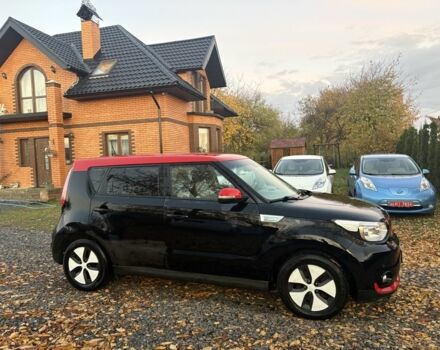 Черный Киа Soul, объемом двигателя 0 л и пробегом 134 тыс. км за 5600 $, фото 2 на Automoto.ua