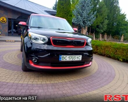 Чорний Кіа Soul, об'ємом двигуна 0 л та пробігом 98 тис. км за 7500 $, фото 1 на Automoto.ua