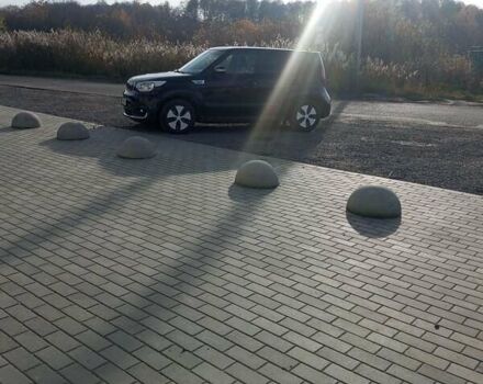 Черный Киа Soul, объемом двигателя 0 л и пробегом 153 тыс. км за 6000 $, фото 11 на Automoto.ua