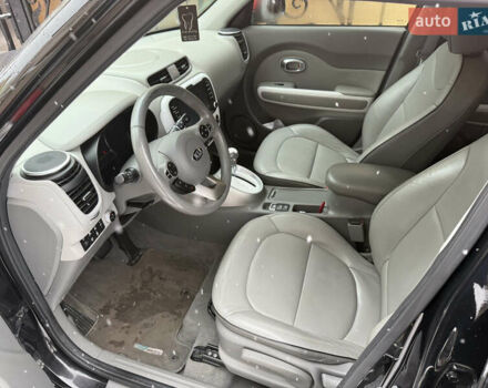 Чорний Кіа Soul, об'ємом двигуна 0 л та пробігом 159 тис. км за 8300 $, фото 17 на Automoto.ua