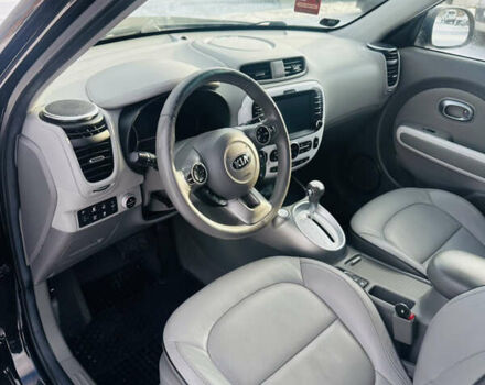 Чорний Кіа Soul, об'ємом двигуна 0 л та пробігом 79 тис. км за 8700 $, фото 15 на Automoto.ua