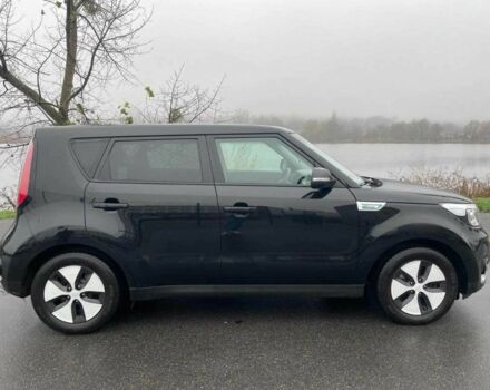 Черный Киа Soul, объемом двигателя 0 л и пробегом 149 тыс. км за 5800 $, фото 2 на Automoto.ua