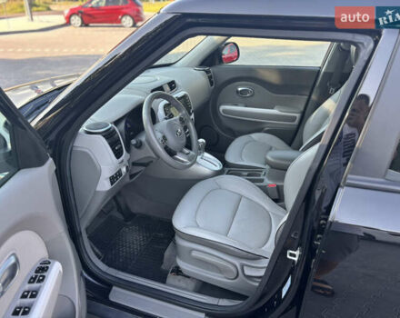 Черный Киа Soul, объемом двигателя 0 л и пробегом 70 тыс. км за 7550 $, фото 17 на Automoto.ua