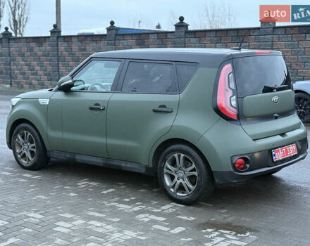 Черный Киа Soul, объемом двигателя 0 л и пробегом 98 тыс. км за 7000 $, фото 6 на Automoto.ua