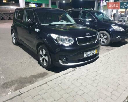Черный Киа Soul, объемом двигателя 0 л и пробегом 112 тыс. км за 6900 $, фото 2 на Automoto.ua
