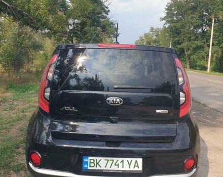 Черный Киа Soul, объемом двигателя 0 л и пробегом 112 тыс. км за 6900 $, фото 5 на Automoto.ua