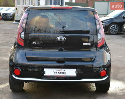Чорний Кіа Soul, об'ємом двигуна 0 л та пробігом 126 тис. км за 6700 $, фото 8 на Automoto.ua