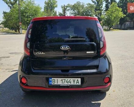 Чорний Кіа Soul, об'ємом двигуна 0 л та пробігом 85 тис. км за 11000 $, фото 4 на Automoto.ua