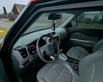 Черный Киа Soul, объемом двигателя 0 л и пробегом 120 тыс. км за 6700 $, фото 6 на Automoto.ua