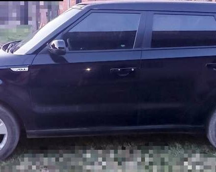 Чорний Кіа Soul, об'ємом двигуна 1.59 л та пробігом 175 тис. км за 8150 $, фото 9 на Automoto.ua