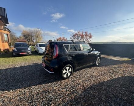 Чорний Кіа Soul, об'ємом двигуна 0 л та пробігом 139 тис. км за 5900 $, фото 12 на Automoto.ua