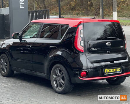 Чорний Кіа Soul, об'ємом двигуна 27 л та пробігом 133 тис. км за 9800 $, фото 3 на Automoto.ua