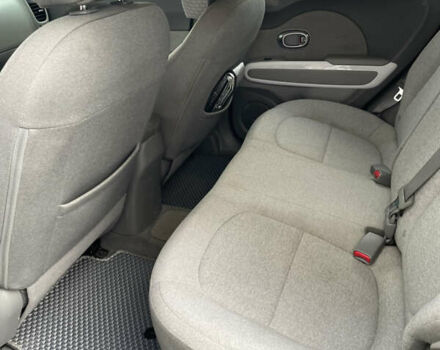 Черный Киа Soul, объемом двигателя 0 л и пробегом 87 тыс. км за 10700 $, фото 16 на Automoto.ua