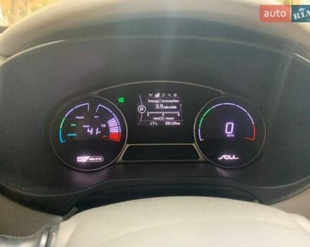 Чорний Кіа Soul, об'ємом двигуна 0 л та пробігом 98 тис. км за 11000 $, фото 6 на Automoto.ua