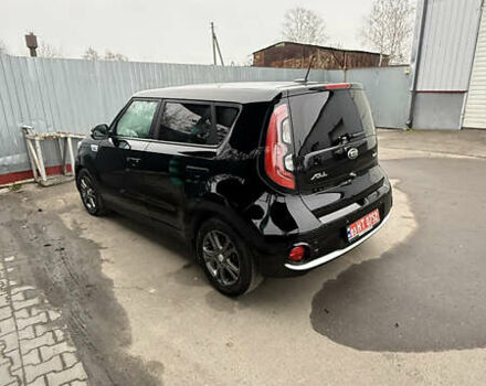 Черный Киа Soul, объемом двигателя 0 л и пробегом 140 тыс. км за 5599 $, фото 3 на Automoto.ua