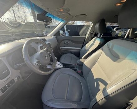 Чорний Кіа Soul, об'ємом двигуна 0 л та пробігом 139 тис. км за 5900 $, фото 16 на Automoto.ua