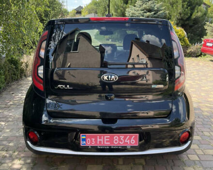 Черный Киа Soul, объемом двигателя 0 л и пробегом 110 тыс. км за 9500 $, фото 9 на Automoto.ua